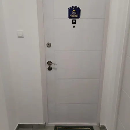 Park Apartment